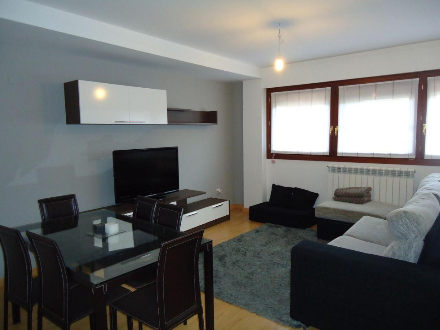 Apartment Esqui Snow Senderismo Bici Wifi *